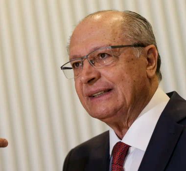 Imagem - Alckmin defende mandatos temporários para ministros do STF em meio a debate sobre reforma