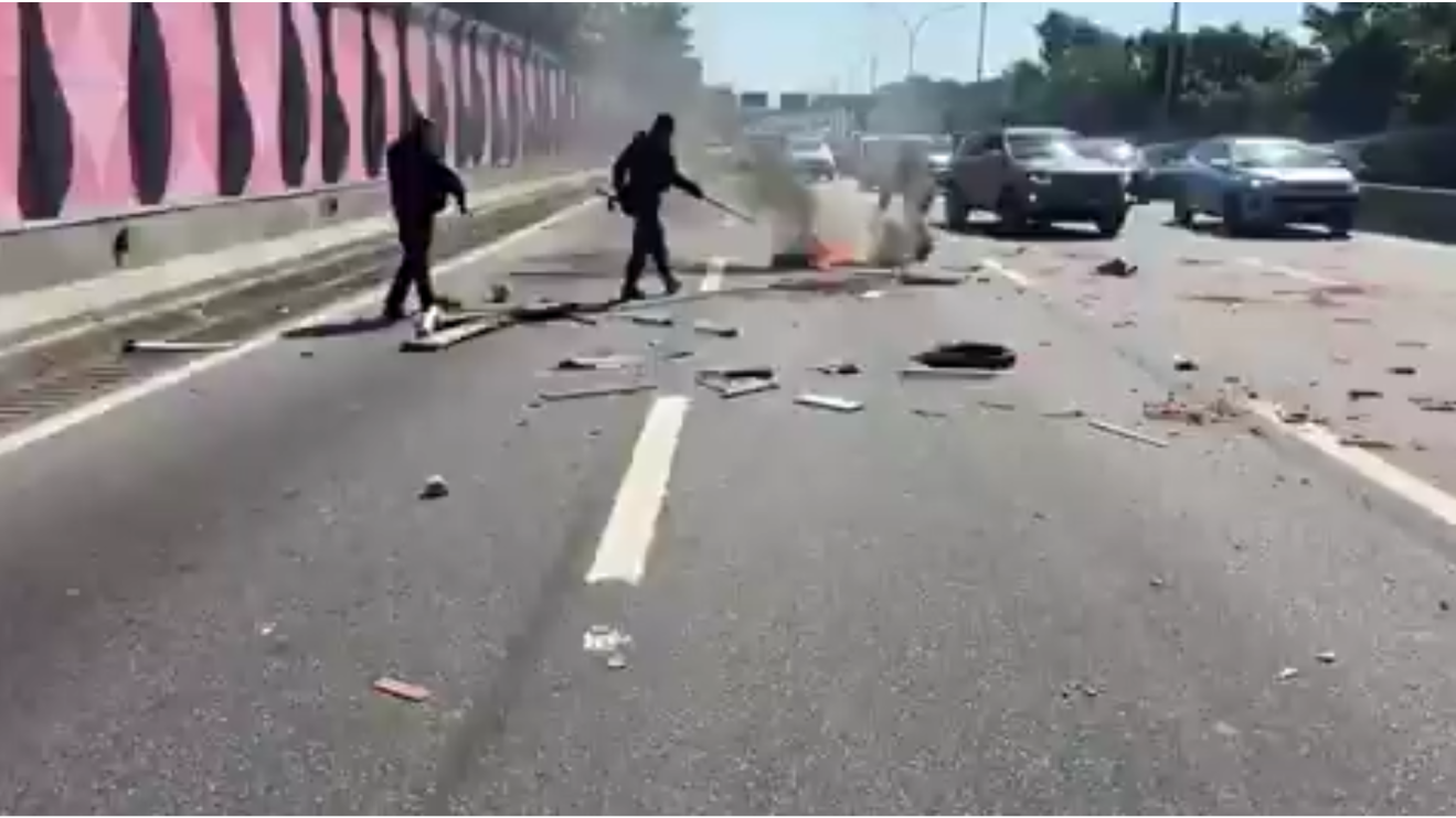 Ação policial nesta terça-feira (5) resultou em prisões, apreensões e suspensão de aulas em mais de 40 escolas na zona Norte do Rio.