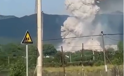 Explosão em fábrica de fogos na China deixa rastro de destruição e dezenas de vítimas