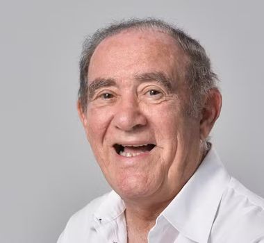 Imagem - Prefeitura do Rio pede bloqueio de mansão de Renato Aragão por dívida de R$ 548 mil