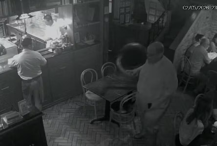 Polícia investiga confusão generalizada com Ed Motta em restaurante no Rio