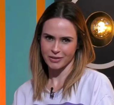 Imagem - Ex-marido de Ana Paula Renault pede multa de R$ 40 mil por suposta quebra de confidencialidade