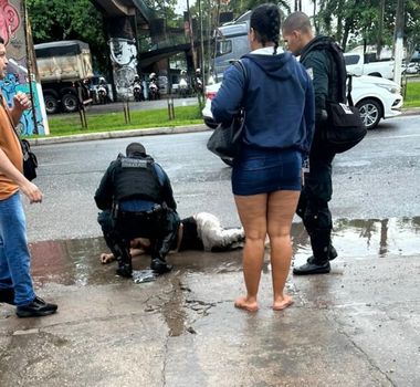 Imagem - Ciclista é atropelado por caminhão, em Marituba
