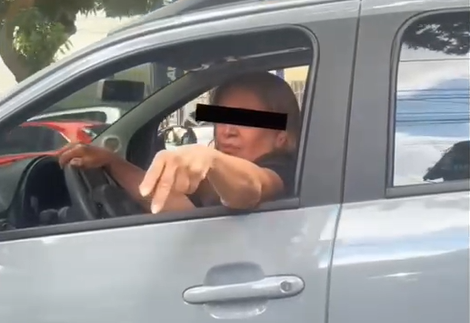 Imagem - Motorista é alvo de ataques homofóbicos durante briga de trânsito, em Belém
