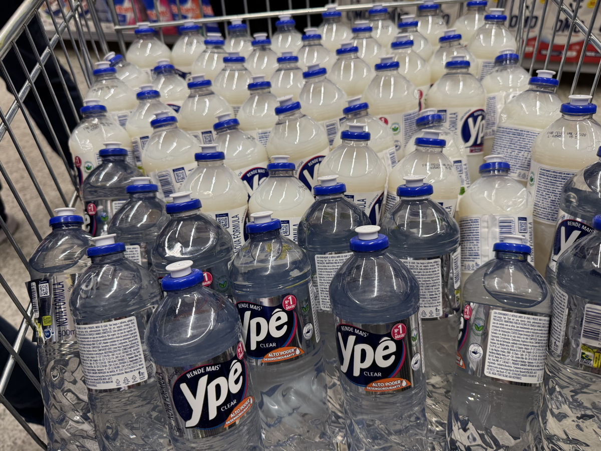 Imagem - Entenda os riscos causados pela bactéria que fez a Anvisa recolher produtos da Ypê
