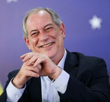 Imagem - Ciro Gomes desiste de disputar a Presidência e confirma candidatura ao governo do Ceará