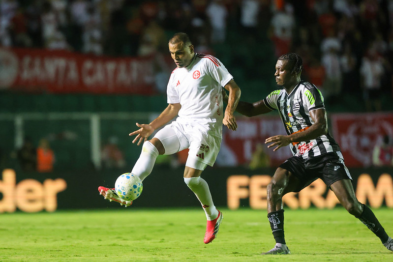 Colorado tem a vantagem do empate no confronto - 