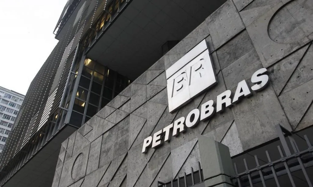 Presidente da estatal afirma que reajuste está em análise e cita impacto do mercado internacional