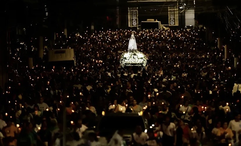 Procissão das velas em Belém 