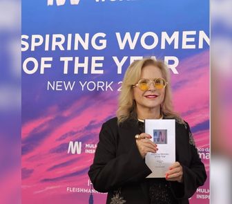 Imagem - Rose Maiorana recebe prêmio internacional em Nova York