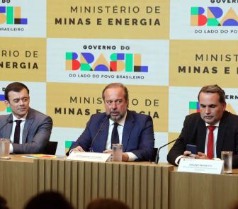 Imagem - Governo cria 'cashback' de impostos para conter aumento no preço da gasolina e do diesel