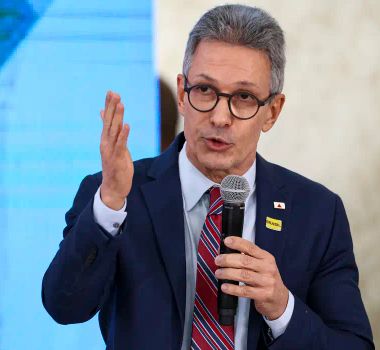Imagem - PGR denuncia Zema por calúnia contra Gilmar Mendes