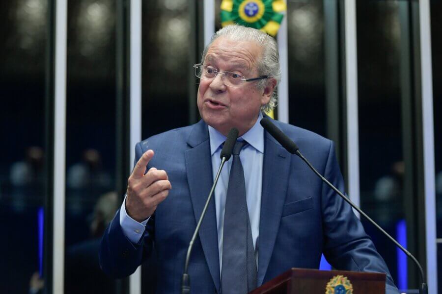 Imagem - José Dirceu é diagnosticado com linfoma e inicia tratamento em São Paulo