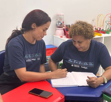Imagem - Curso de alfabetização e letramento em Ananindeua muda vida de adultos que não sabiam ler e escrever