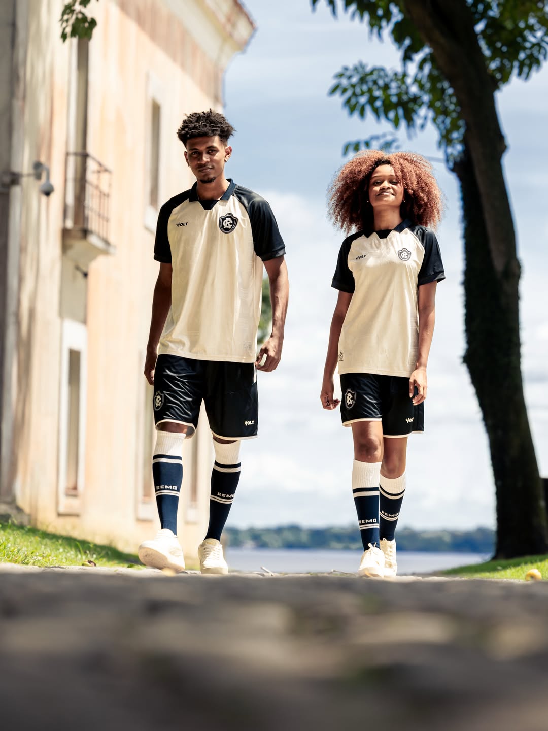 Modelos da camisa do Remo