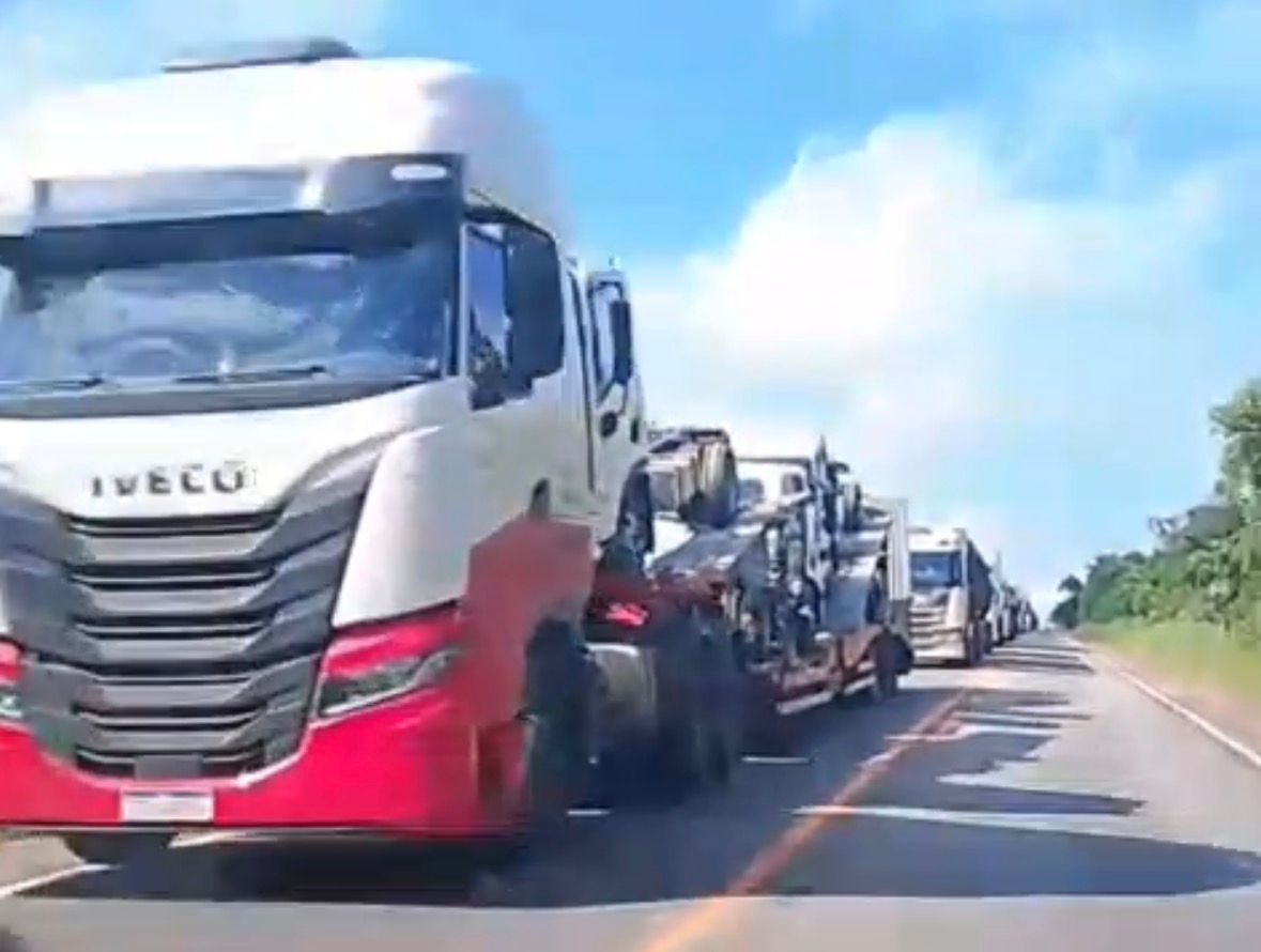 Rompimento de pista provoca congestionamento no trânsito entre Aurora do Pará e Paragominas