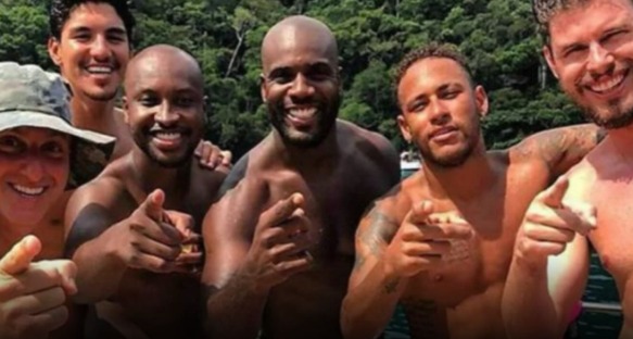 Imagem - Rumores de afastamento entre Neymar e Gabriel Medina ganham força após convocação para a Copa 2026