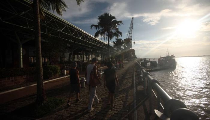 Belém e Região Metropolitana devem ter quinta-feira abafada e com chuva ao longo do dia