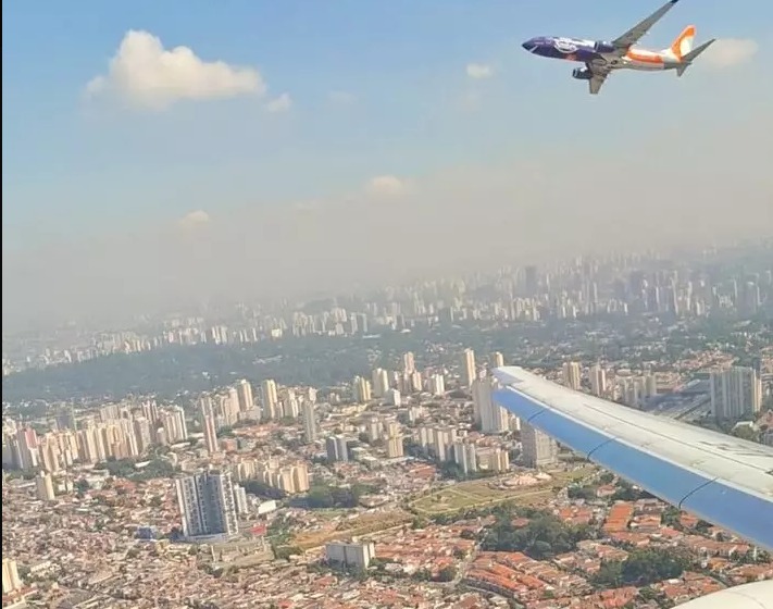 (Cenipa aponta 'incidente grave' em caso de proximidade entre aviões da Gol e da Azul - )