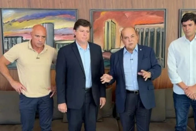 Em vídeo gravado após o encontro, Ibaneis Rocha afirmou ter sofrido "decepções" ao longo dos últimos dias.