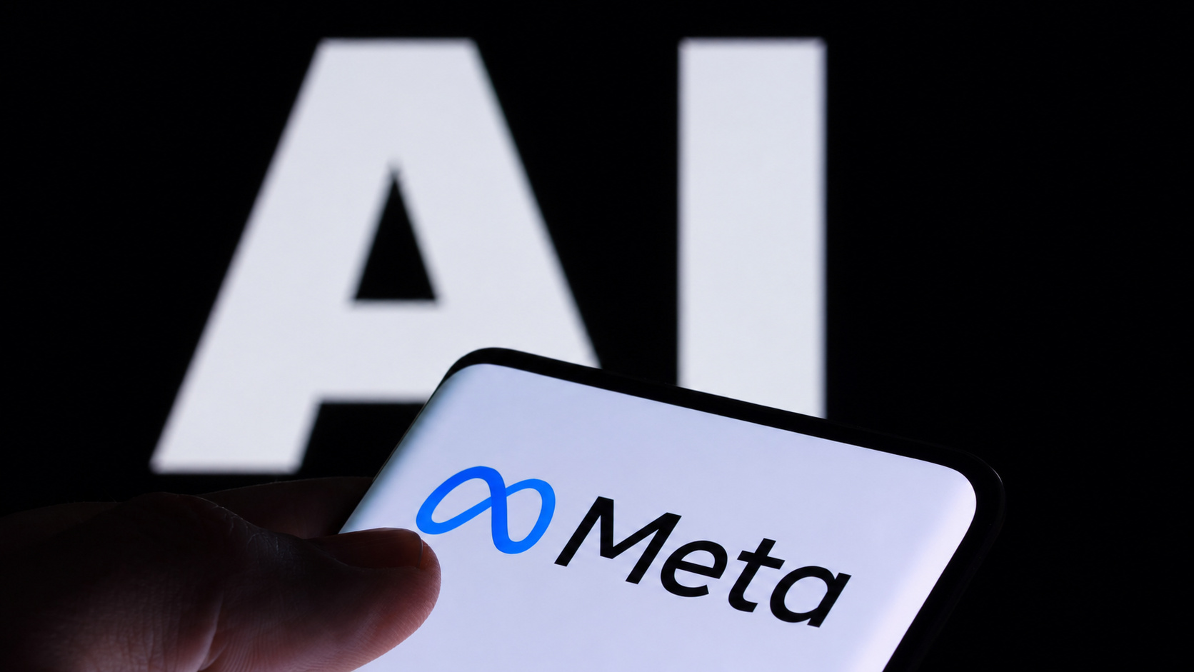 (Os 8 mil desligamentos representam aproximadamente 10% do total de colaboradores da empresa.)