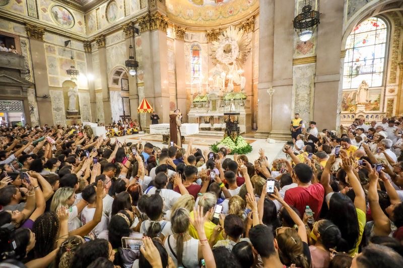 A celebração faz parte da programação do Mês Mariano e deve reunir milhares de fiéis em um momento de fé, emoção e devoção à Virgem de Nazaré

