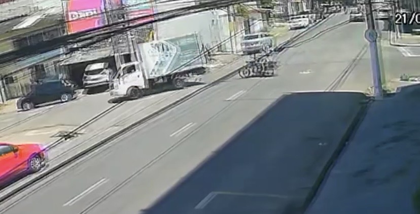 Acidente na rua dos Pariquis, em Belém 