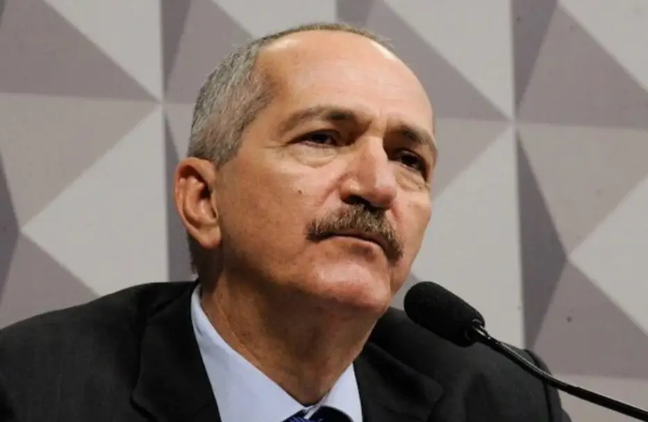 (Ex-ministro Aldo Rebelo)