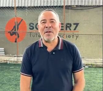 Imagem - Ídolo do Remo, Rei Artur inaugura primeira escola de futebol em Belém