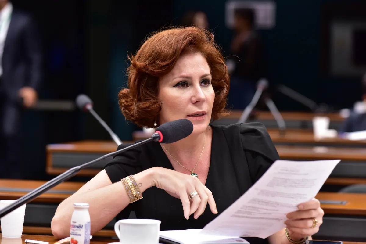 Suprema Corte da Itália decide nesta sexta futuro de Carla Zambelli presa em Roma