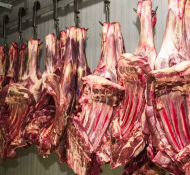 Imagem - China suspende três frigoríficos brasileiros após irregularidades