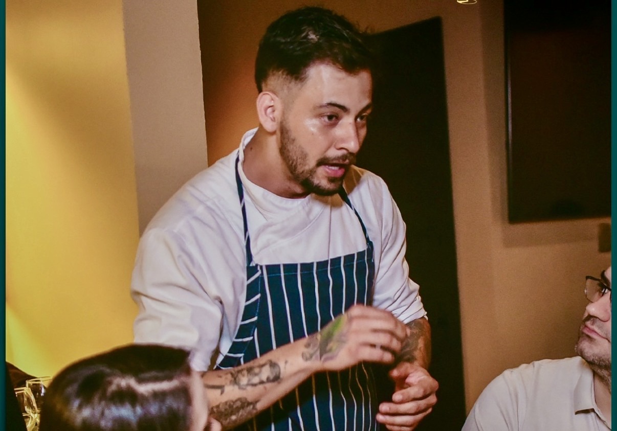 O chef Bruno Tavares, reconhecido pelo Guia Michelin, por três vezes consecutivas, e participante do MasterChef Profissionais 2023
