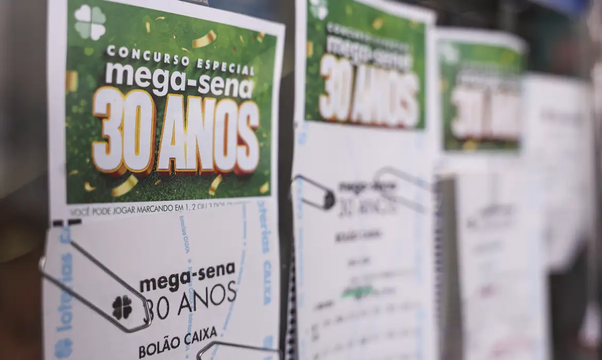 Imagem - Confira os números sorteados da Mega-Sena de R$ 300 milhões