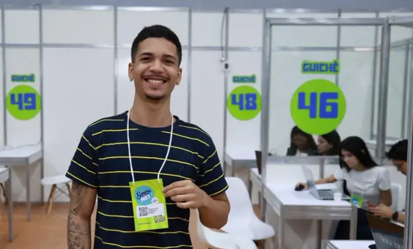  Paulo Yuri, de 22 anos, aproveitou a Semana do MEI do Sebrae para verificar a situação de seu CNPJ. 