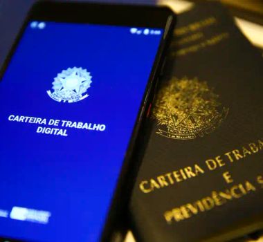 Imagem - Brasil cria 85,8 mil vagas com carteira assinada em abril