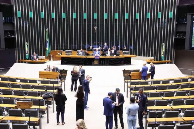 Imagem - Câmara aprova PEC que amplia imunidade tributária para igrejas; texto vai ao Senado