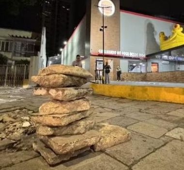 Imagem - MPPA instaura inquérito para apurar retirada de pedras históricas em obra de lanchonete na avenida Nazaré
