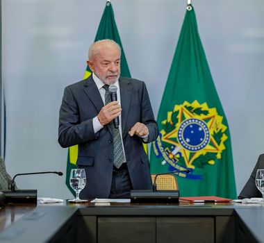 Imagem - Lula critica classificação de PCC e CV como grupos terroristas e diz que Brasil 'não é republiqueta'