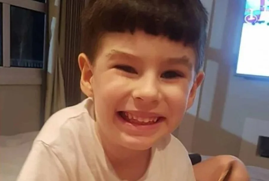Especialista diz que criança de 4 anos apresentava múltiplas lesões e já chegou sem vida ao hospital