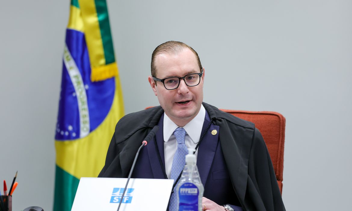 STF assume caso de servidores do STJ acusados de vender decisões judiciais