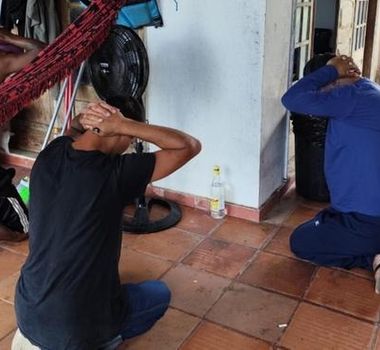 Imagem - Cinco homens são presos em fazenda no Marajó suspeitos de ligação com tráfico de drogas; um era procurado pela Interpol