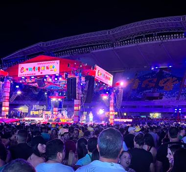 Imagem - Menos é Mais reúne multidão no Mangueirão com show da turnê ‘Churrasquinho’ em Belém