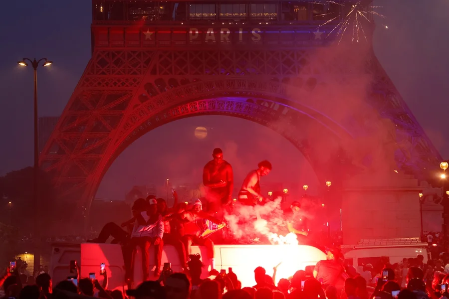 Conquista da Champions League foi marcada por vandalismo em Paris 