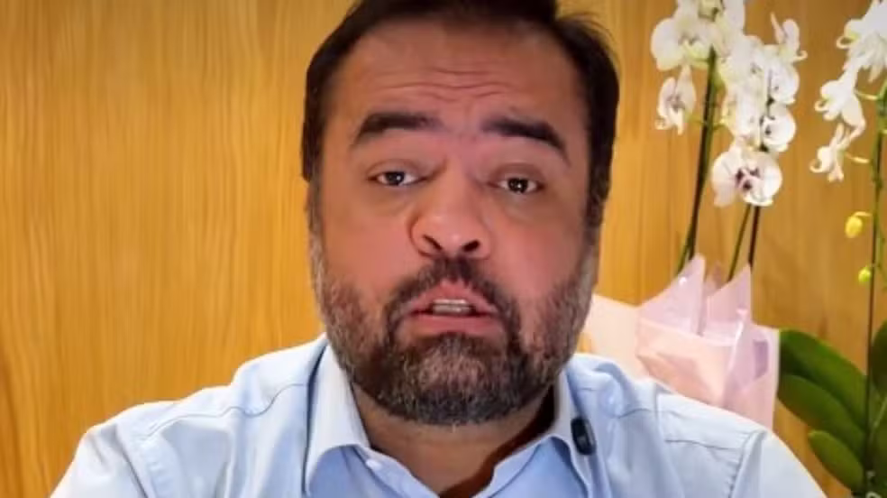 (Cláudio Castro, ex-governador do Rio de Janeiro) 