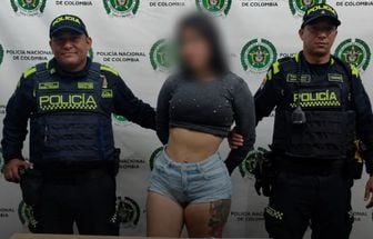 Jovem é presa por obrigar marido a ter seis relações por dia; entenda