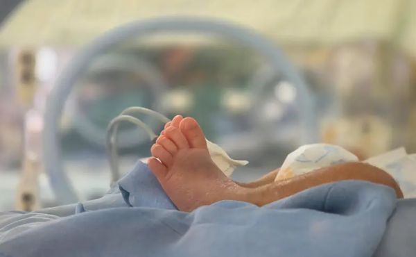 Teste do Pezinho completa 50 anos e especialistas destacam exame como essencial na prevenção de doenças