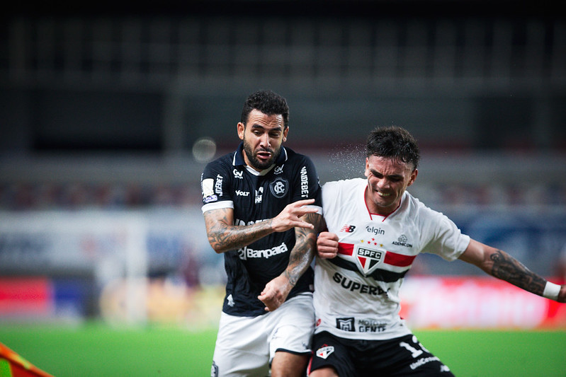 Marcelinho é titular na lateral-direita do Remo - 