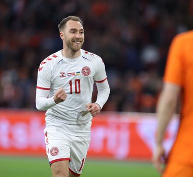 Imagem - Eriksen explica episódio que paralisou amistoso: 'meu aparelho funcionou'