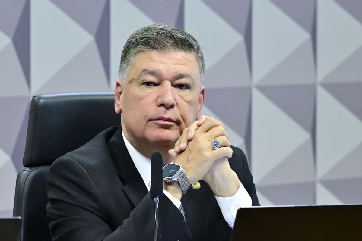 defende tempo maior de transição para a nova jornada de trabalho 