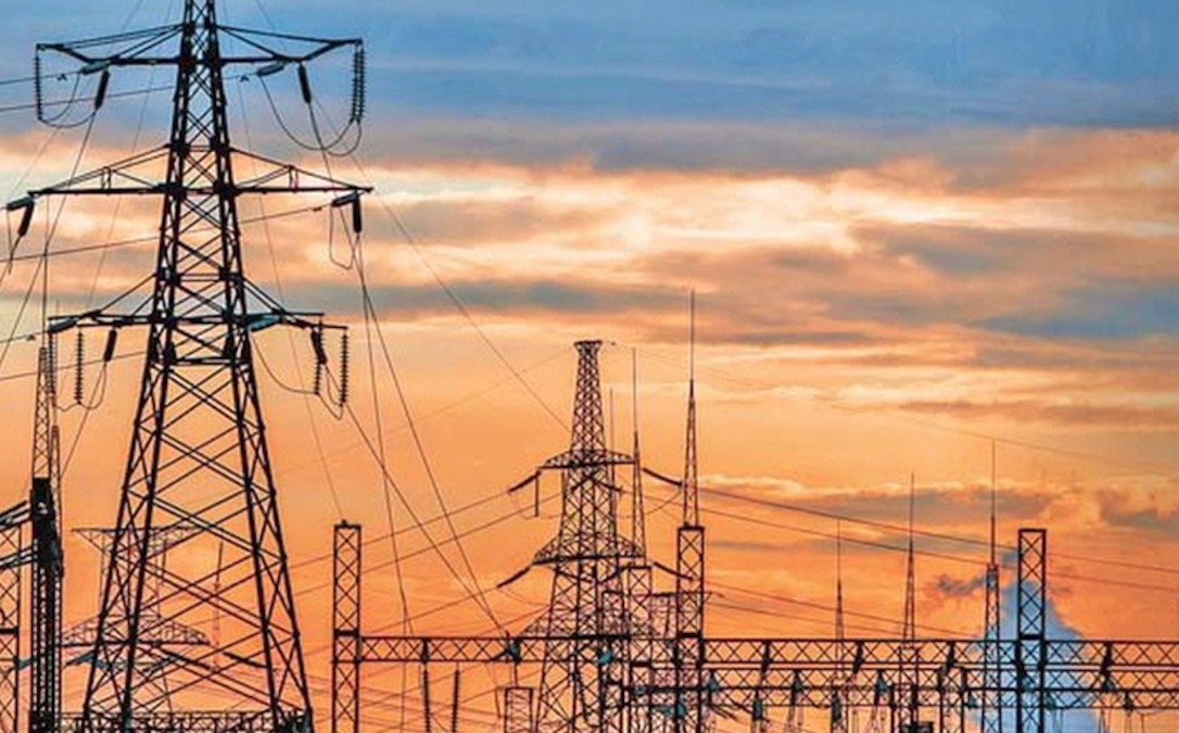 O certame envolve empresas de grande porte, como a Petrobras, a Eneva e grupos empresariais ligados à J&F